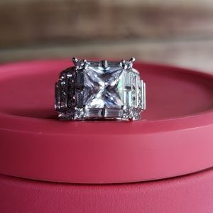 8.60 ctw Bella Luce white CZ platinum over sterling silver size 6